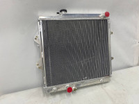 Радиатор алюминиевый Toyota Hilux 2ltr 1RZE 2.7ltr 3RZFE 97-05 50mm AT AJS УЦЕНКА