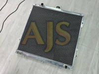 Радиатор алюминиевый Toyota Tundra 5.7 V8 40мм AJS