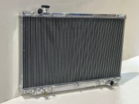 Радиатор алюминиевый Toyota Crown Majesta UZS171 1UZ-FE 40mm AT AJS