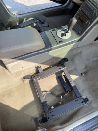 Taiko опора сиденья Nissan Stagea, Skyline, Infiniti G35, V35, M35, '01-07 (правая)